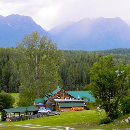 Blaeberry Mountain Lodge Golden Luaran gambar